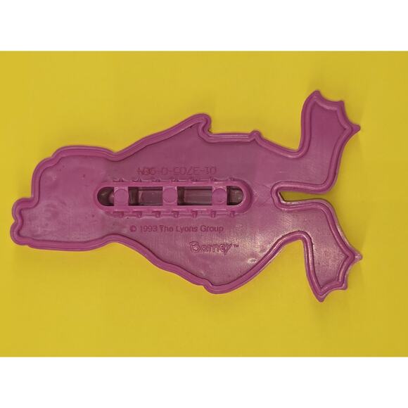 1993 Barney And Baby Bop Beach Cookie Cutters By The Lyons Group Lot Of 8 - Picture 6 of 16